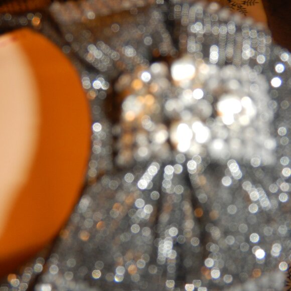 BEAUTIFUL BETSTY JOHNSON BOW SPARKLE FLATS SO MUCH GLAM NEW - Picture 16 of 16